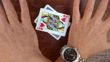 ASTONISHING WAVE CHANGE CARD TRICK REVEALED! (Do Amazing Magic!)