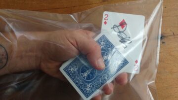 DO SHOCKING MELTING CARD MAGIC TRICK! (Learn Amazing Card Trick!)