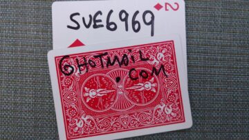 GET SOMEONES EMAIL WITH THIS CARD TRICK! (MAGIC TRICK REVEALED!)