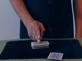 IMPOSSIBLE CARD TRICK REVEALED! | Free Magic tutorial