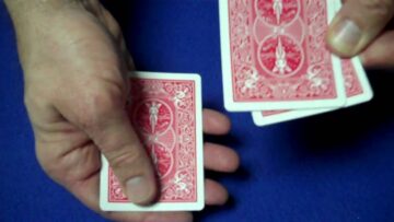 Red To Green – Card Tricks Revealed