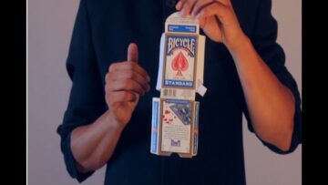 STUNNING CARD TRICK TUTORIAL! | Learn Magic Tricks
