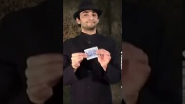 SUPER EASY MAGIC TRICK REVEALED!!! #SHORTS