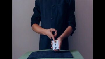 VERY COOL CARD CHANGE TUTORIAL | Card Sleights Revealed