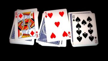 X-ray vision – easy card trick for beginners revealed